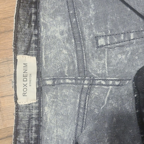 High Waisted, Distressed, Acid Wash Black Denim Jeans. Size 13 Rox Denim Brand - Picture 3 of 6